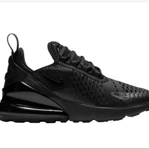 Nike air max 270. Kids size 6 (womens 7.5) worn a couple times